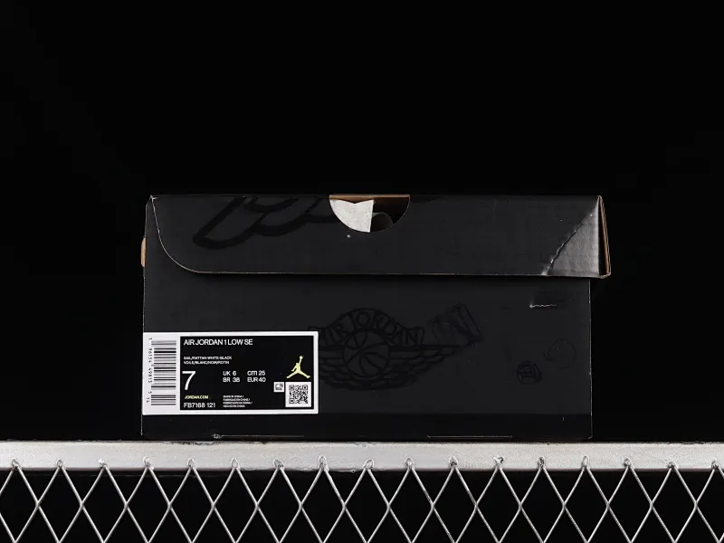 All categories Air Jordan Jordan series basketball shoes Air Jordan 1 Low G version pure original Air Jordan 1 Low "GCEL" AJ1 Joe 1 Garcinia color retro cultural leisure sports shoes FB7168-121